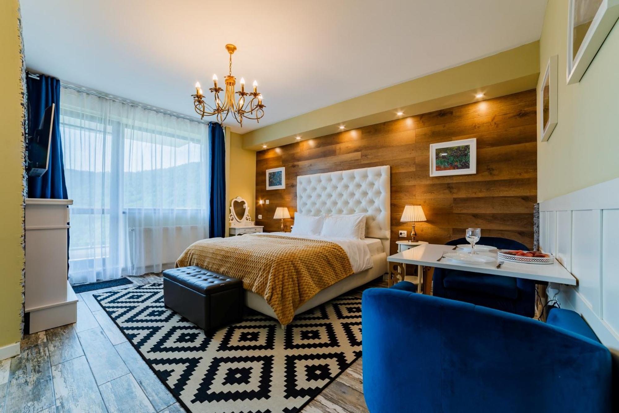 Romantic Jacuzzi Chic Apartment Sinaia Buitenkant foto